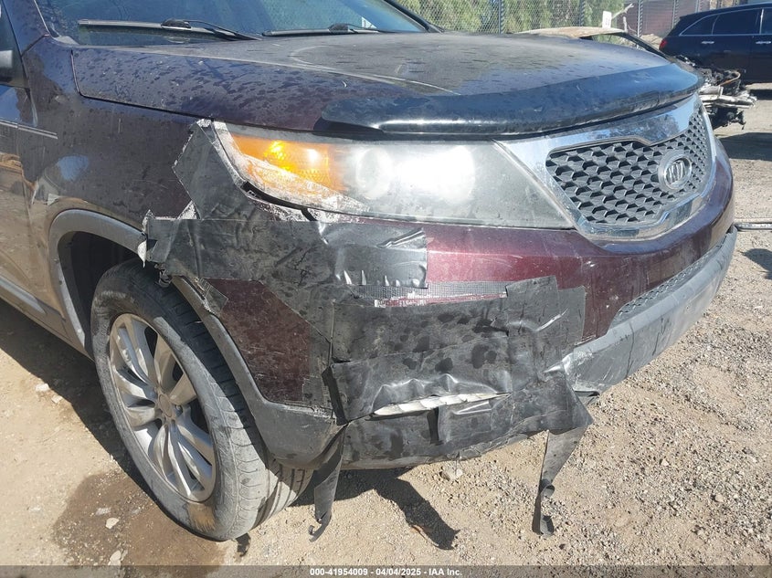 2011 KIA SORENTO VIN: 5XYKU4A20BG001554