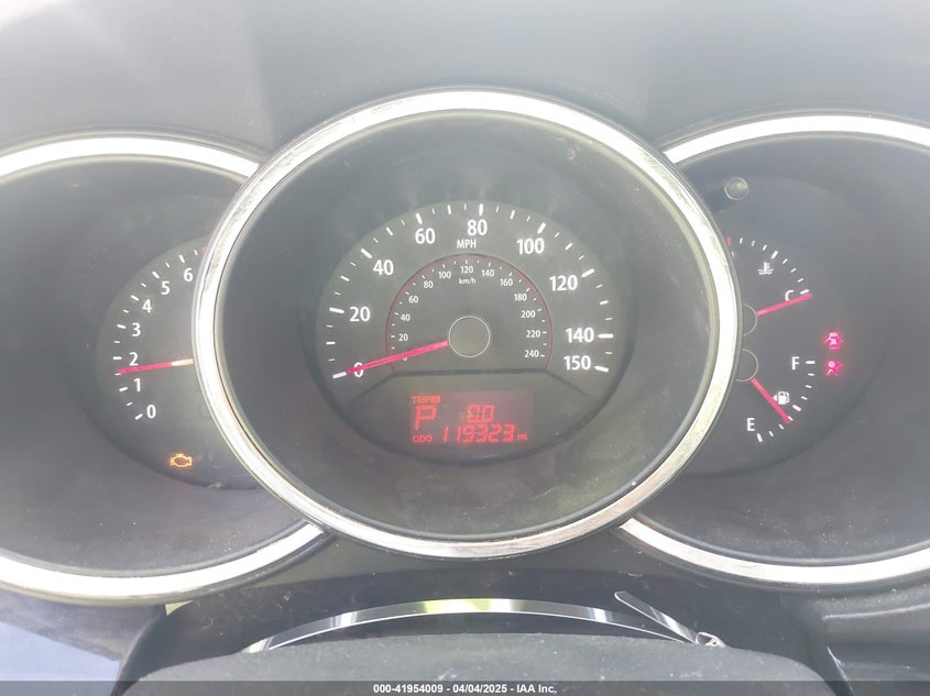 2011 KIA SORENTO VIN: 5XYKU4A20BG001554