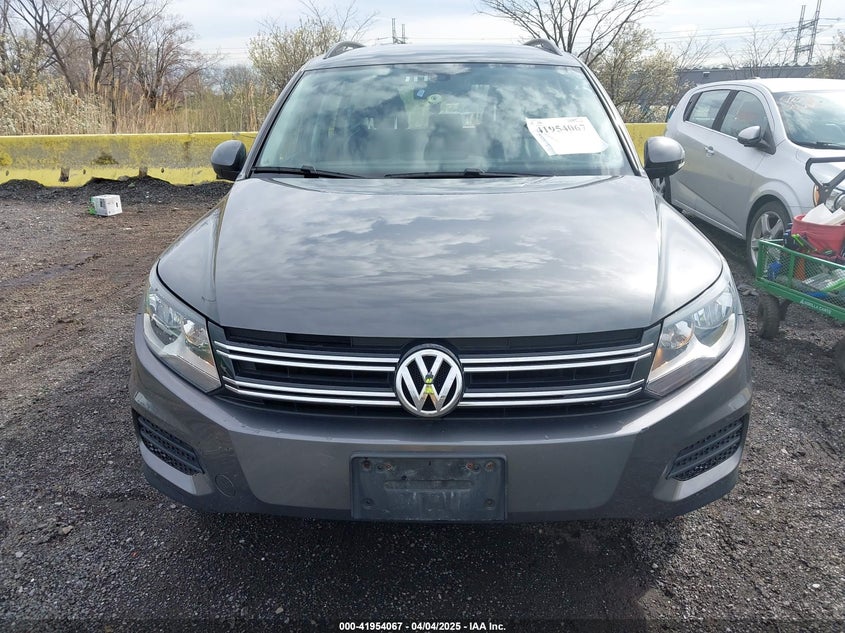 2016 VOLKSWAGEN TIGUAN VIN: WVGBV7AX9GW550914