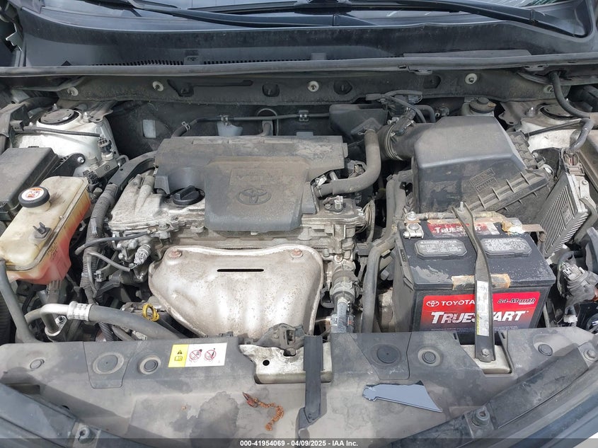 2017 TOYOTA RAV4 LE - JTMBFREV4HJ112693