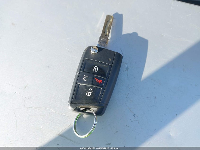 2016 VOLKSWAGEN GOLF SPORTWAGEN TSI S 4-DOOR 3VWC17AU6GM502388