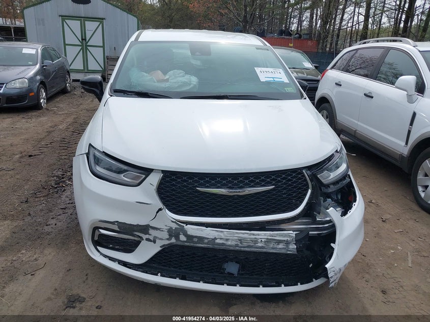 2024 CHRYSLER PACIFICA TOURING L - 2C4RC1BG5RR125223