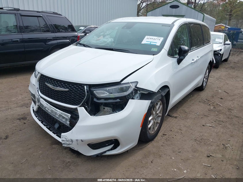 2024 CHRYSLER PACIFICA TOURING L - 2C4RC1BG5RR125223