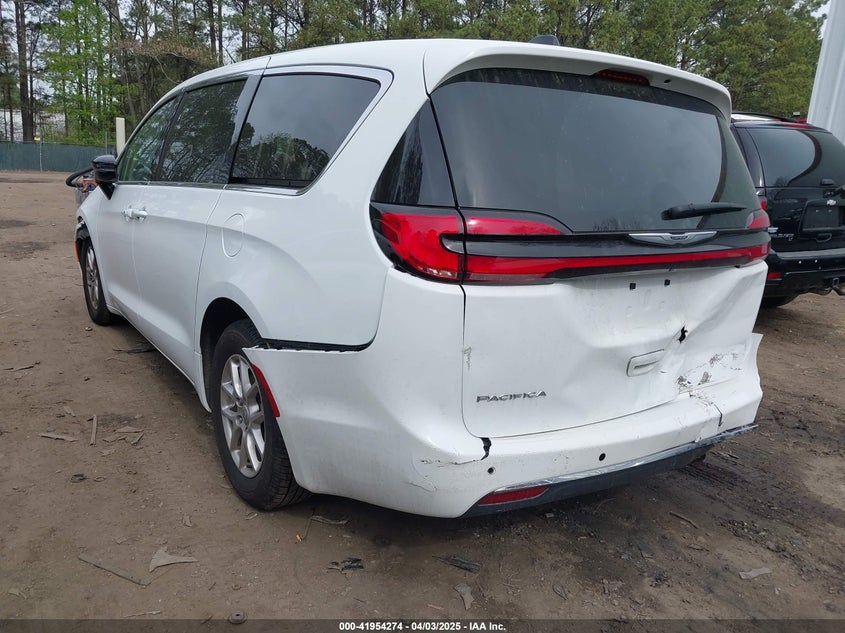 2024 CHRYSLER PACIFICA TOURING L - 2C4RC1BG5RR125223