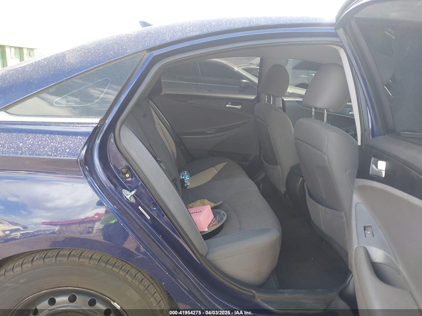 2011 HYUNDAI SONATA VIN: 5NPEB4AC9BH058775