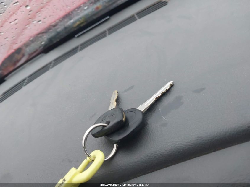 2004 Chevrolet Silverado 1500 Z71 VIN: 2GCEK13T241399628 Lot: 41954349