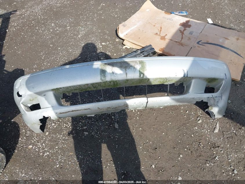 2000 Toyota Sienna Xle VIN: 4T3ZF13C5YU284262 Lot: 41954350