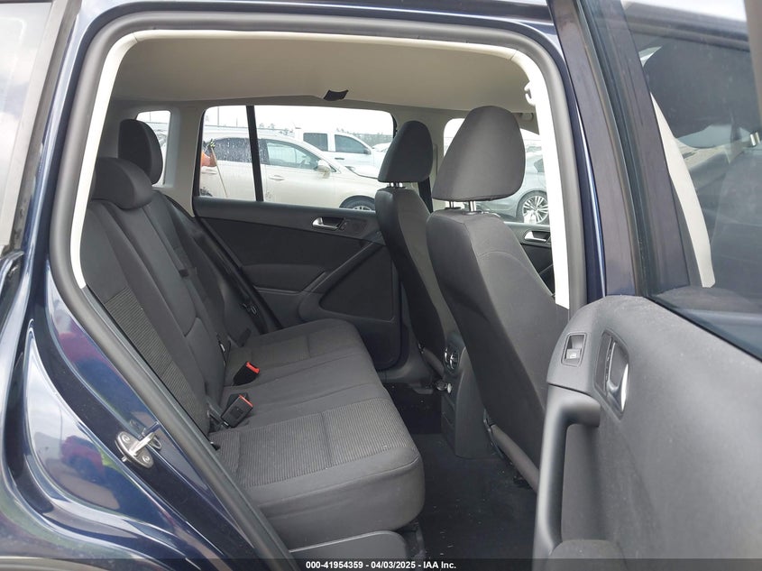2013 VOLKSWAGEN TIGUAN S - WVGAV3AX9DW613283