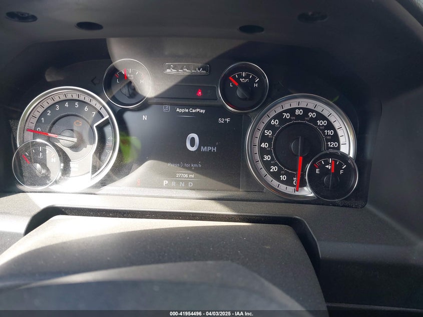 2022 RAM 1500 CLASSIC VIN: 1C6RR7GG6NS182380