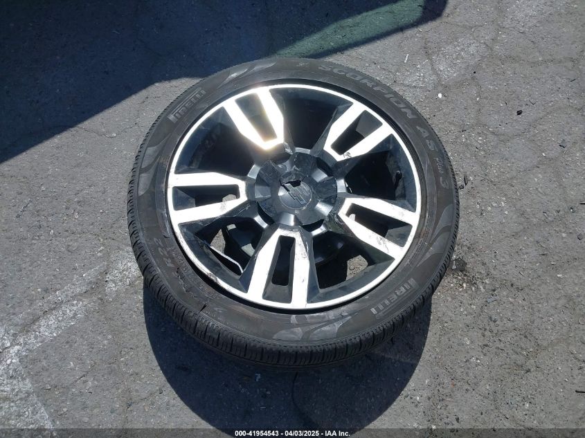 2019 Chevrolet Tahoe Lt VIN: 1GNSCBKC4KR114608 Lot: 41954543