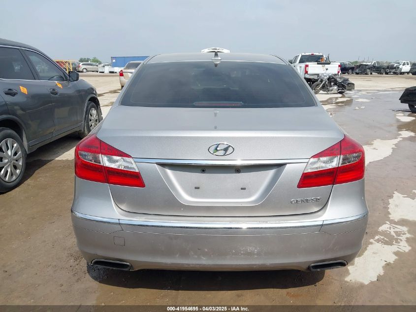 2013 Hyundai Genesis 3.8 VIN: KMHGC4DD5DM233358 Lot: 41954695