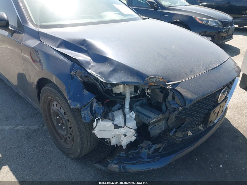VIN JM1BPAALXM1304195 2021 MAZDA MAZDA3 2.5 S