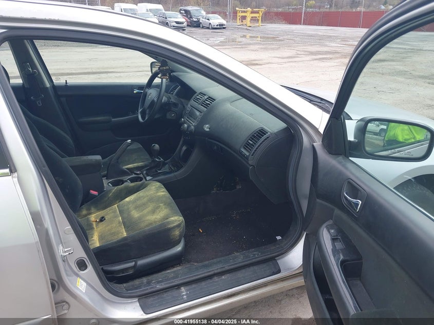 2006 HONDA ACCORD VIN: 1HGCM55326A023088