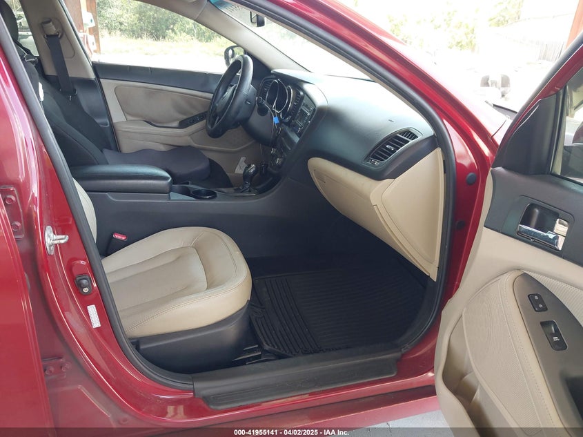 2011 KIA OPTIMA VIN: KNAGN4A75B5185281