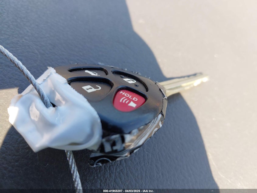 2011 TOYOTA CAMRY VIN: 4T1BF3EK1BU748458