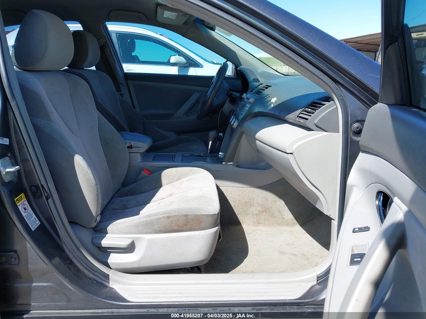 2011 TOYOTA CAMRY VIN: 4T1BF3EK1BU748458