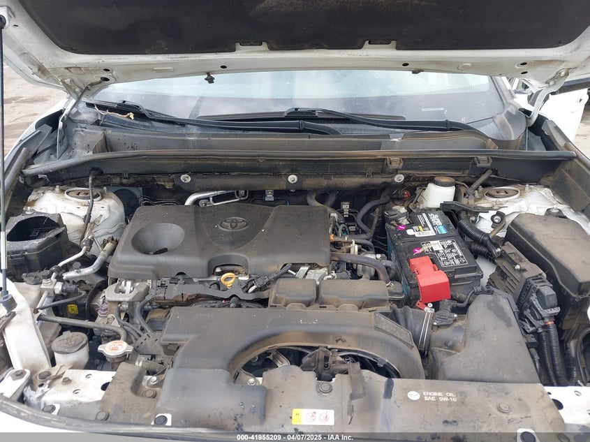 2021 TOYOTA RAV4 VIN: 2T3P1RFV9MW185380