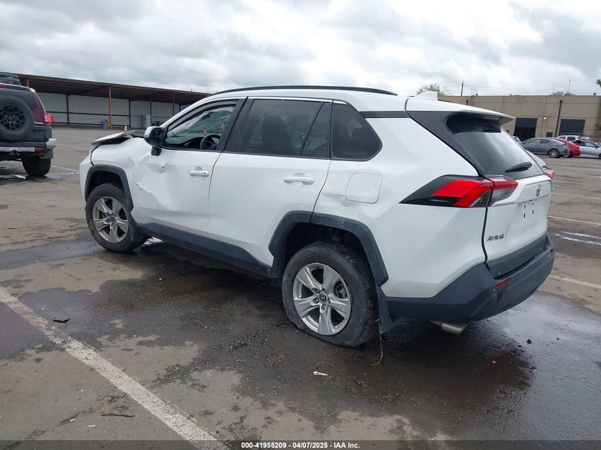 2021 TOYOTA RAV4 VIN: 2T3P1RFV9MW185380