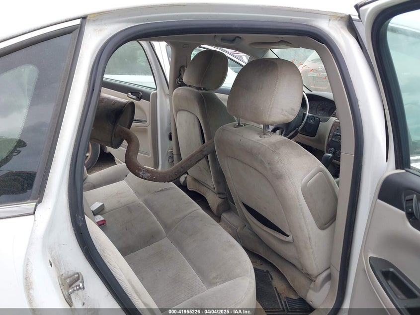 2011 CHEVROLET IMPALA VIN: 2G1WA5EK5B1227442