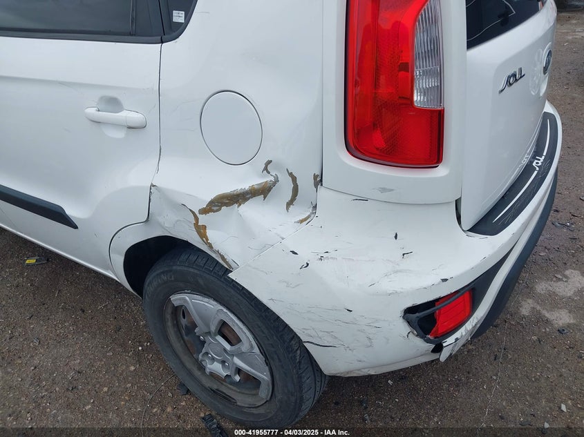2012 KIA SOUL VIN: KNDJT2A54C7408692