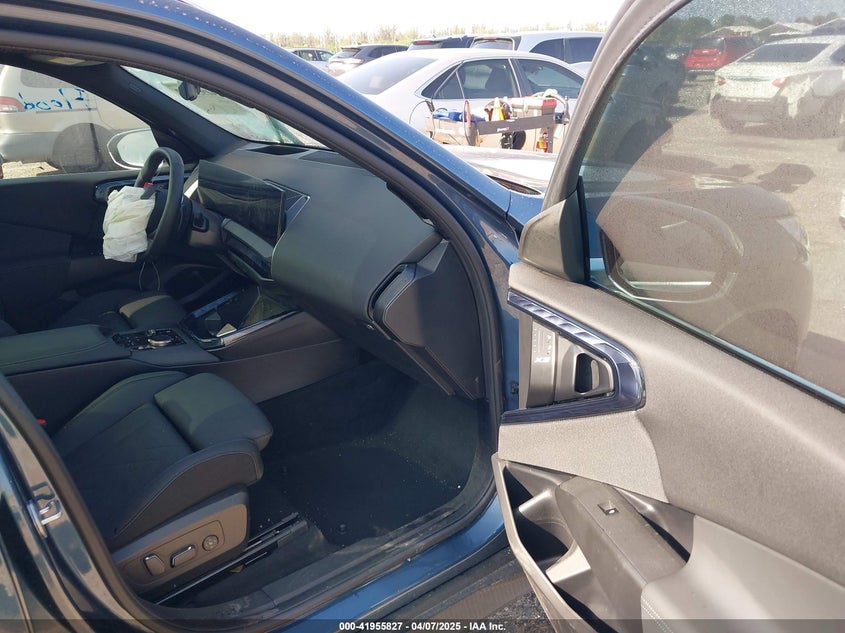2025 BMW X3 VIN: 5UX53GP09S9Y86411
