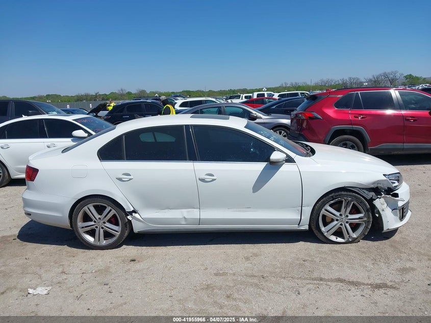 2015 VOLKSWAGEN JETTA VIN: 3VW4S7AJ3FM402013