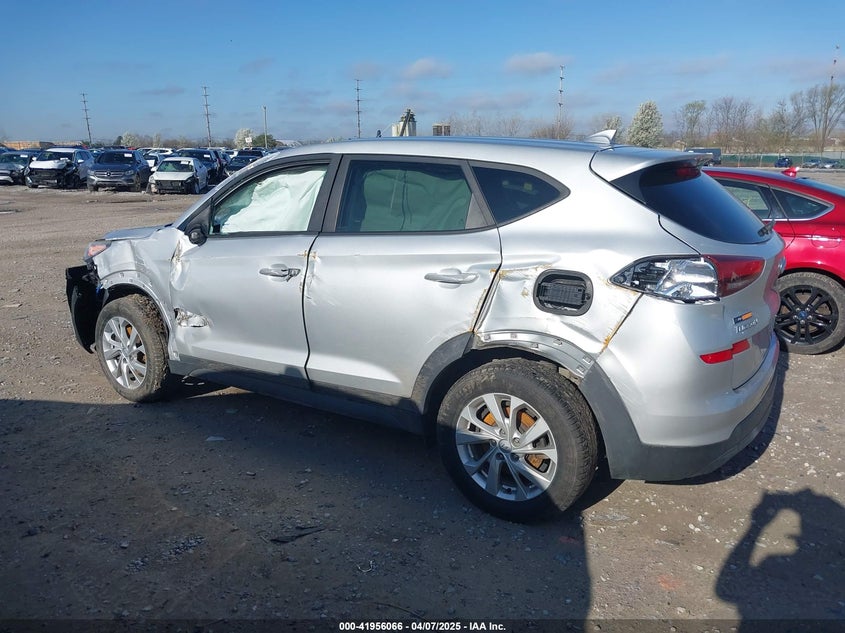 2019 HYUNDAI TUCSON SE - KM8J2CA48KU872175