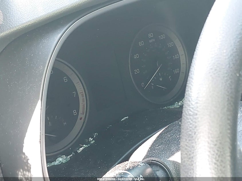 2019 HYUNDAI TUCSON SE - KM8J2CA48KU872175