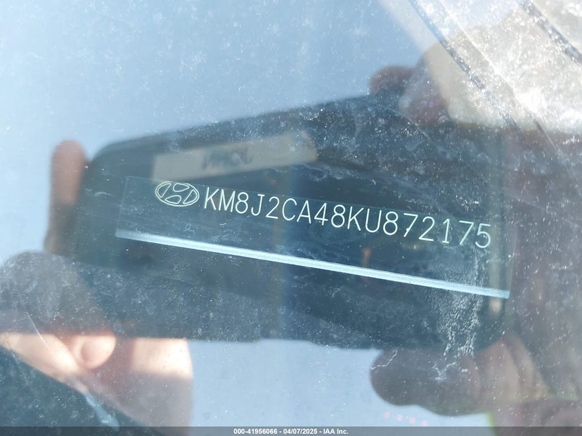 2019 HYUNDAI TUCSON SE - KM8J2CA48KU872175