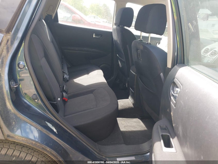 2014 NISSAN ROGUE SELECT S - JN8AS5MT4EW624005