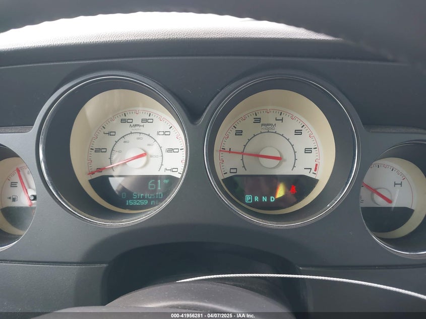 2011 DODGE CHALLENGER VIN: 2B3CJ4DG0BH524693