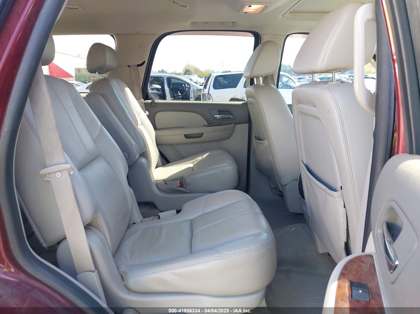 2008 CHEVROLET TAHOE VIN: 1GNFK13098J212222