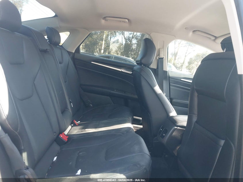 2019 FORD FUSION ENERGI TITANIUM - 3FA6P0SU3KR216052