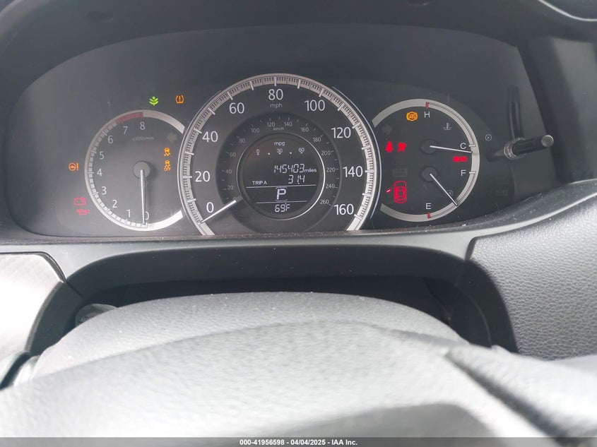 2015 HONDA ACCORD VIN: 1HGCR2F32FA056817