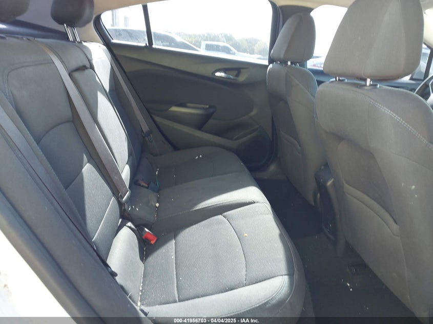 2017 CHEVROLET CRUZE VIN: 1G1BE5SM7H7105752