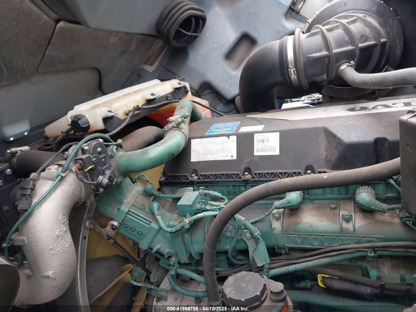 2024 Volvo VNL - 4V4NC9EH5RN624168