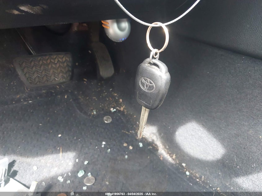 2012 TOYOTA CAMRY VIN: 4T1BF1FK8CU052197