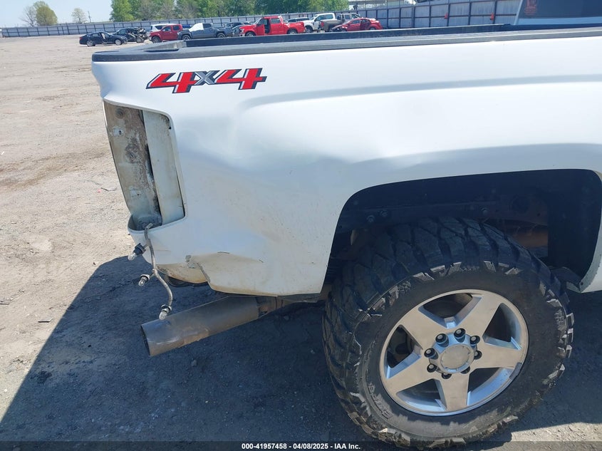 2018 CHEVROLET SILVERADO 2500HD VIN: 1GC1KXEY4JF279148