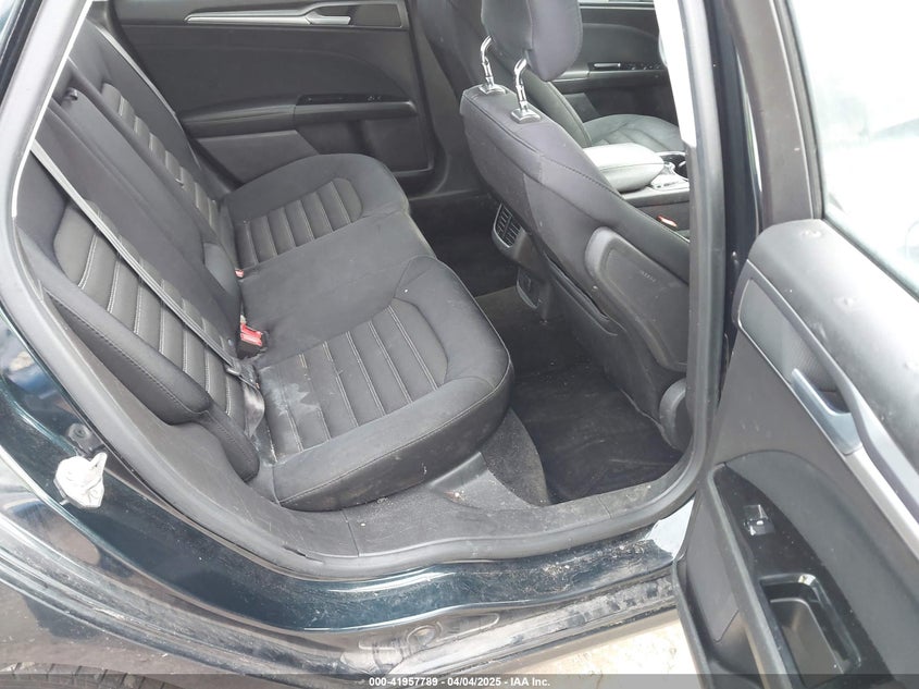 2014 FORD FUSION VIN: 3FA6P0H72ER222639