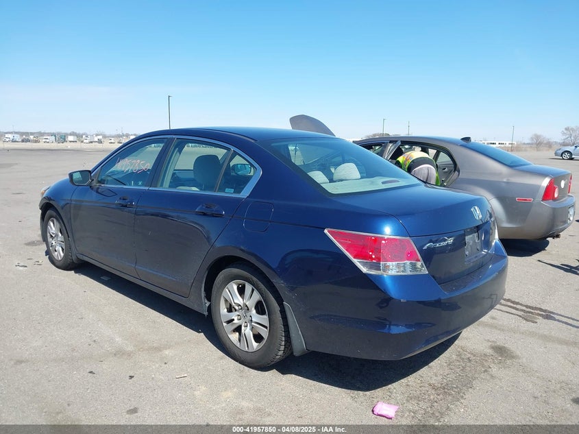 2008 HONDA ACCORD SDN VIN: 1HGCP26438A160038