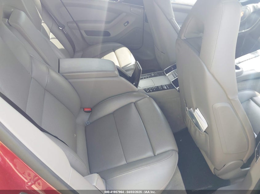 2012 PORSCHE PANAMERA VIN: WP0AB2A75CL062146