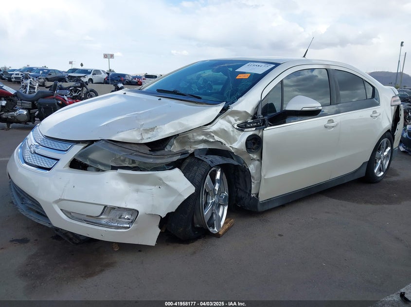 2013 CHEVROLET VOLT VIN: 1G1RB6E4XDU144257
