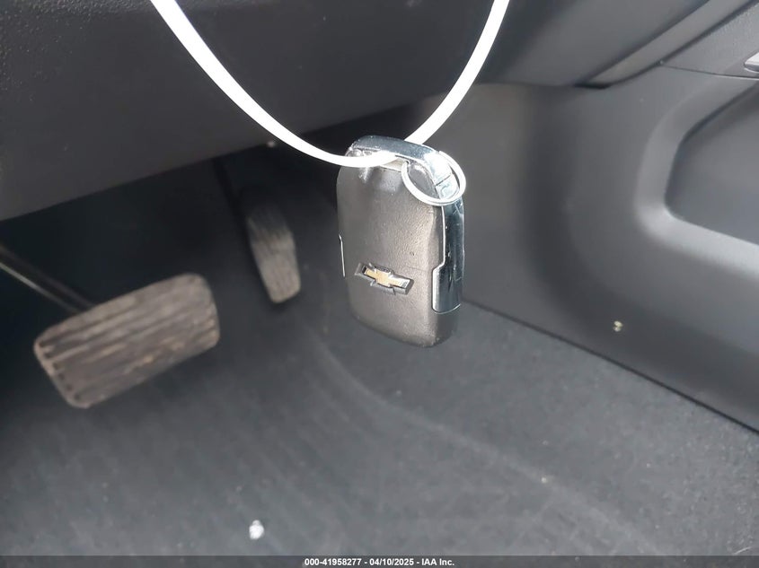 2021 Chevrolet Silverado 1500 - 3GCUYEET2MG261724