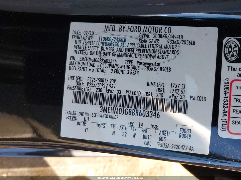 2011 MERCURY MILAN VIN: 3MEHM0JG8BR603346