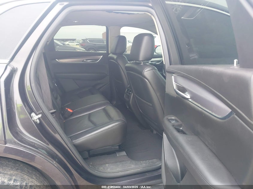 2017 Cadillac Xt5 Luxury VIN: 1GYKNDRS9HZ184992 Lot: 41958484