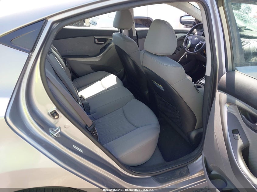 2012 HYUNDAI ELANTRA VIN: KMHDH4AE0CU421897