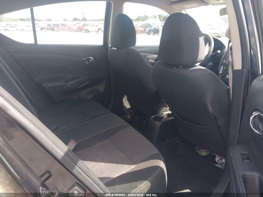 2019 NISSAN VERSA VIN: 3N1CN7AP5KL863761