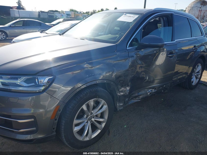 2019 AUDI Q7 VIN: WA1AAAF72KD035141