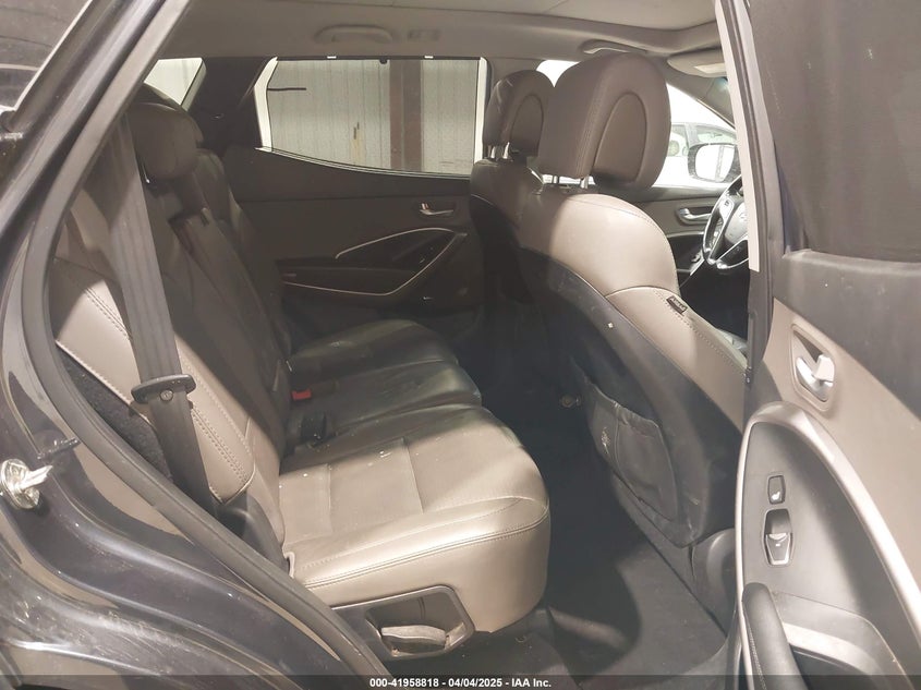 2016 HYUNDAI SANTA FE SPORT VIN: 5XYZWDLA2GG325027