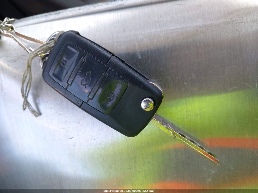 2009 Volkswagen Jetta 2.5L S VIN: 3VWKM71K89M251152 Lot: 41958938